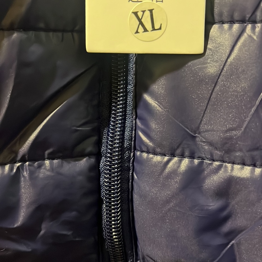 Blue Jacket - Picture 2 of 3
